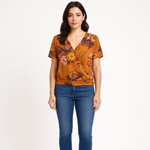 Anthropologie Tiny Venus Short-Sleeve Floral Print Knit Wrap Top - Size Small